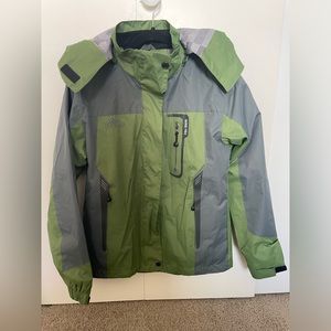 Women’s Gore-Tex Outdoor Hiking Jacket